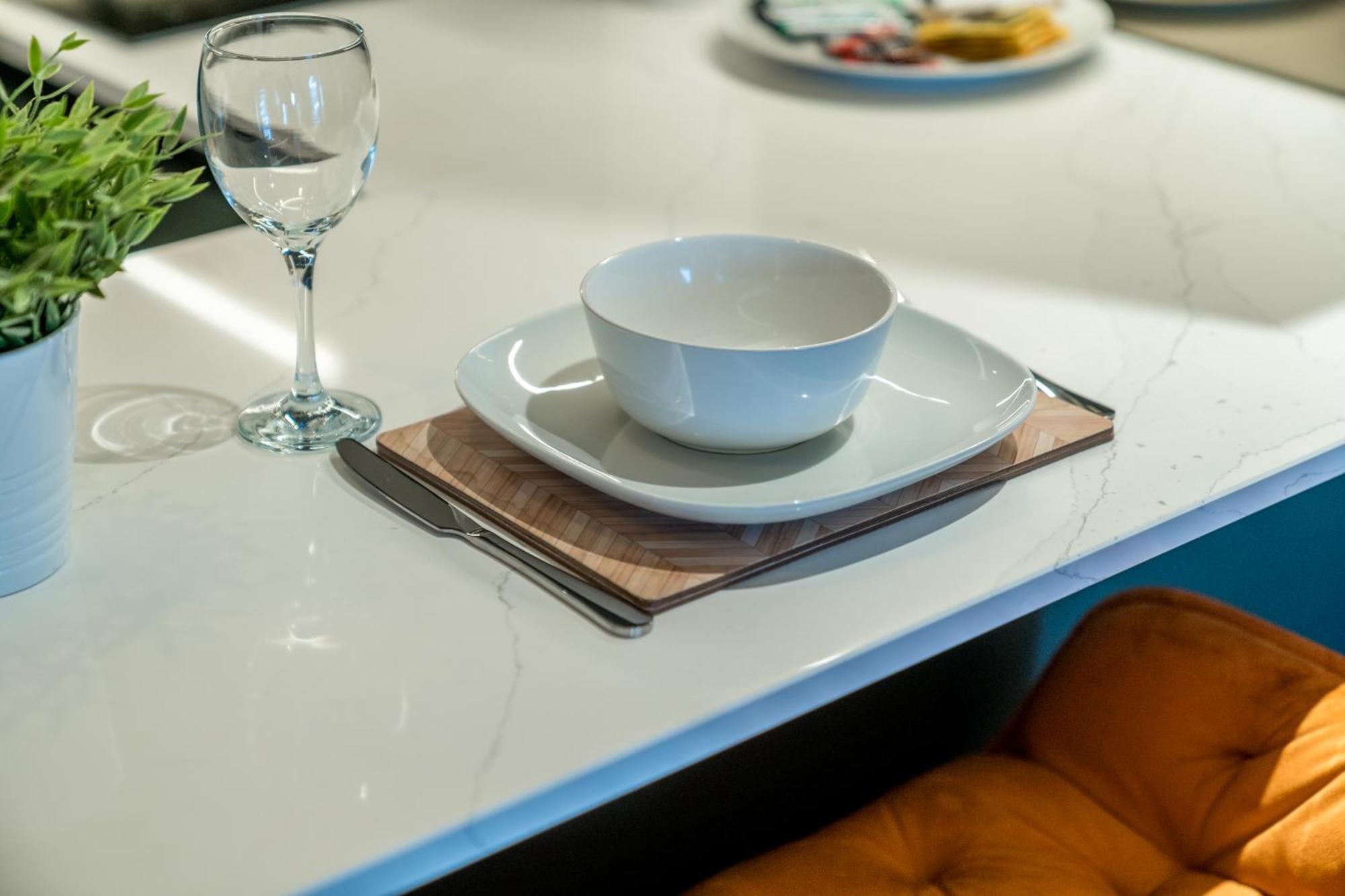 Skyvillion - Cozy Large 4 & 1 Bed Apartments In London Enfield, Mins To Tube Station, Free Wi-Fi Esterno foto